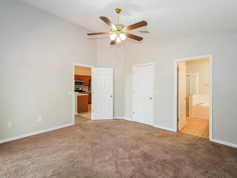 8606 Baneberry Ct — Photo 11