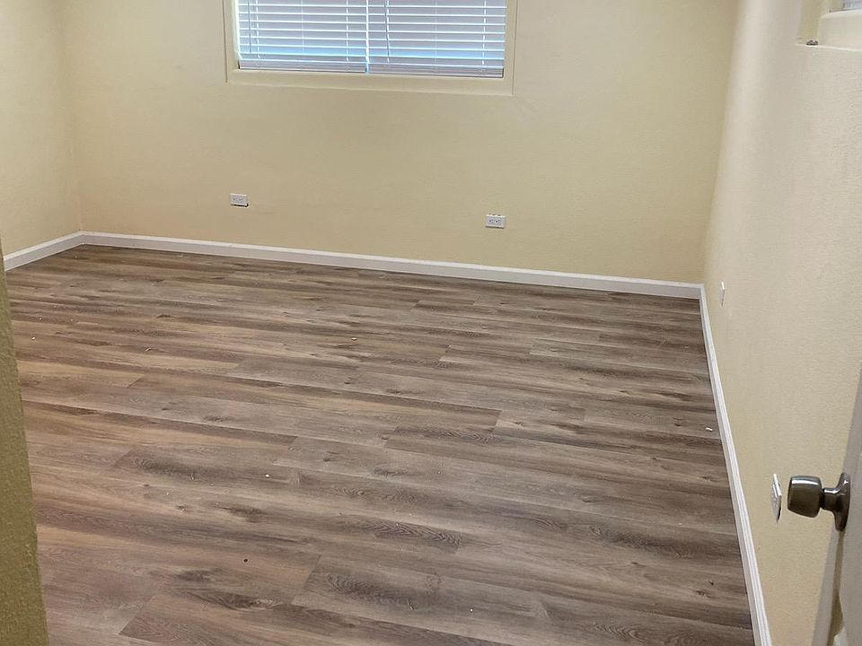 1st image of 5601 Gibbons Dr