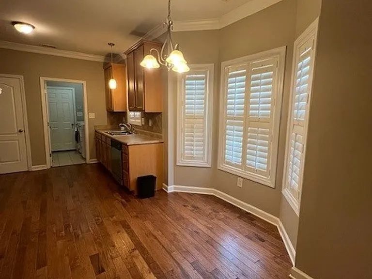 170 Blacksmith Ln — Photo 5