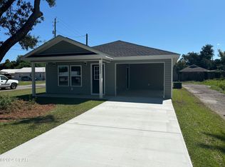 2532 E 6th St, Panama City, FL 32401