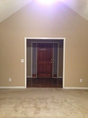 3rd image of 382 Lee Road 2017