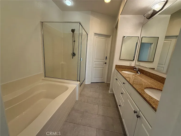 2250 Watermarke — Photo 22