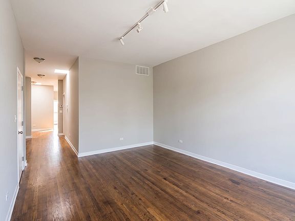3rd image of 4200 N Milwaukee Ave #2N