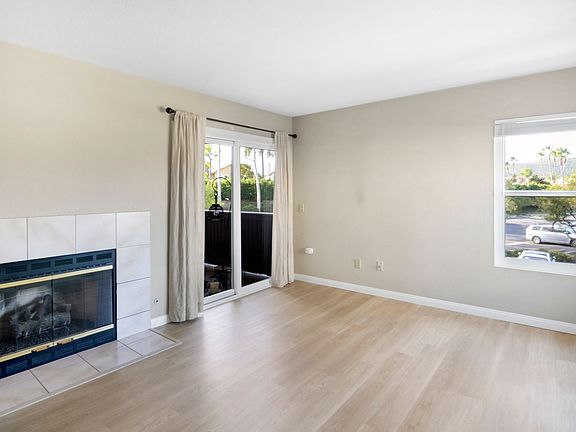 5th image of 74 Corniche Dr Unit E