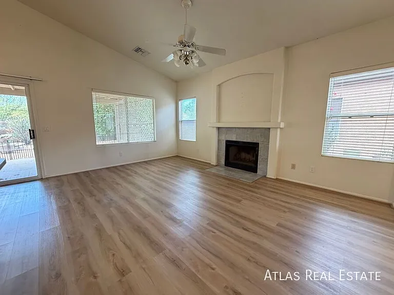 7794 S Trumpet Vine Ave — Photo 28