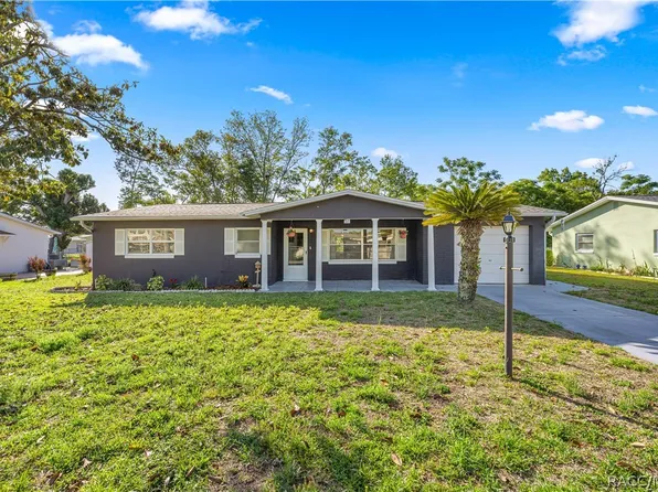 97 S Davis St, Beverly Hills, FL 34465