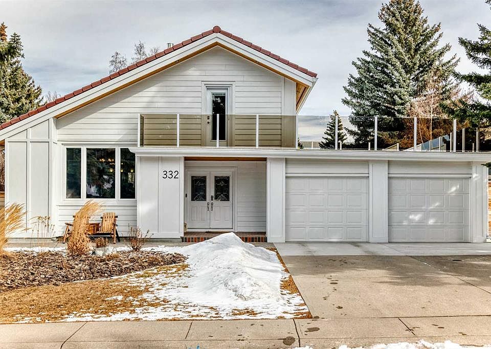 1st image of 332 SW Varsity Close NW