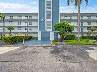 7620 NW 18th St #403, Margate, FL 33063