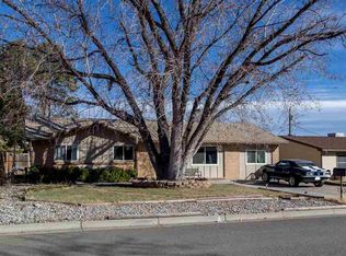 70 Delicado Dr, Los Alamos, NM 87547