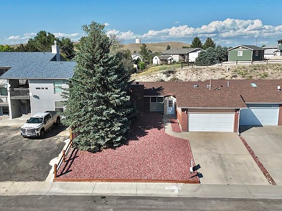 3rd image of 2016 Adobe Ave