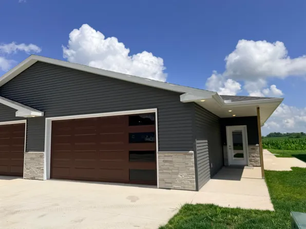 907B Lakeshore Dr, Lakeside, IA 50588