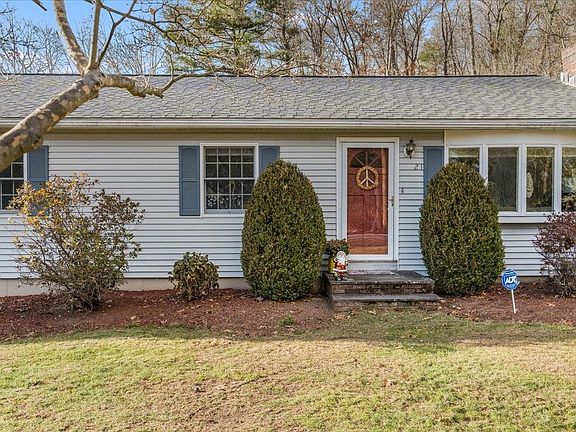 4th image of 21 Berry Road