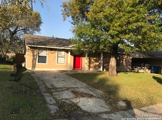 6203 Lark Valley Dr, San Antonio, TX 78242