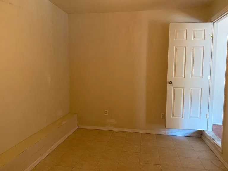 332 Pacific Ave — Photo 17