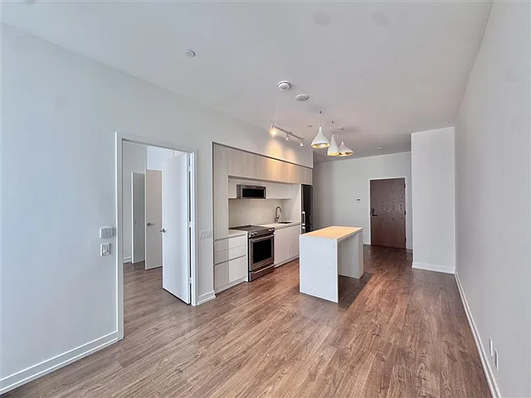 185 Millway Ave #1.5 — Photo 17