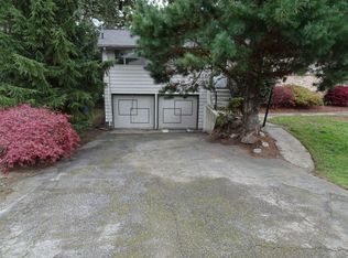 2425 NE 182nd Pl, Shoreline, WA 98155