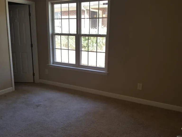 3204 Stedman Dr — Photo 11
