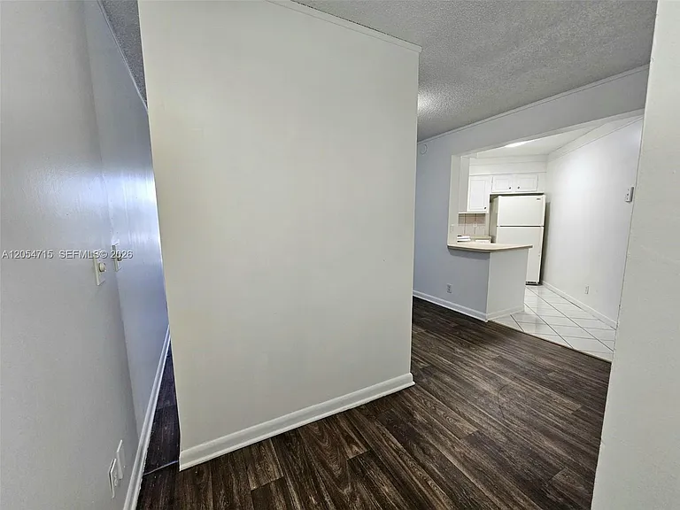 210 Lake Pointe Dr #209 — Photo 14