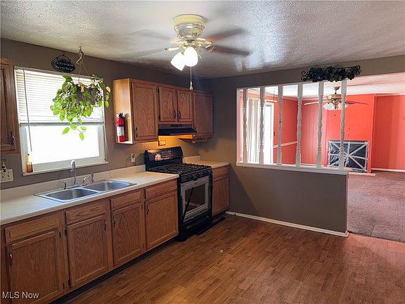 3rd image of 601 Silver Meadows Blvd