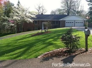 4630 Mitchell Rd, Kingsport, TN 37664