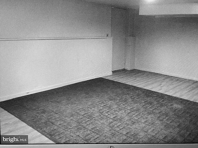 old picture of 3rd bedroom at lower level