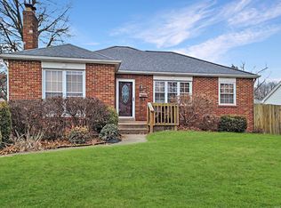 1521 N Charles St, Belleville, IL 62221
