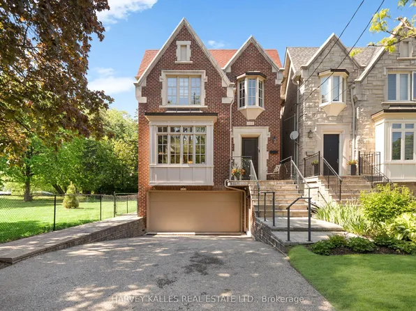 466 Glengarry Ave, Toronto, ON M5M 1G1