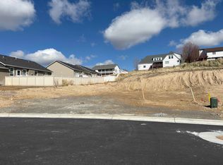 1280 Falcon Ridge Dr, Pocatello, ID 83201