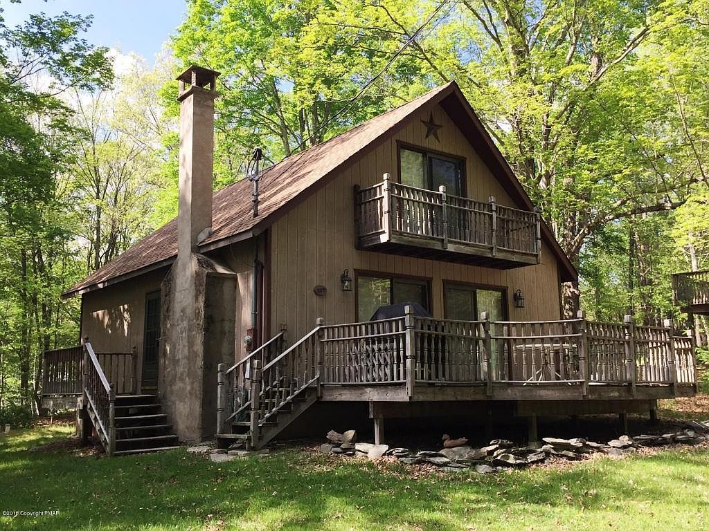 1221 Mink Trl, Bushkill, PA 18324 | Zillow