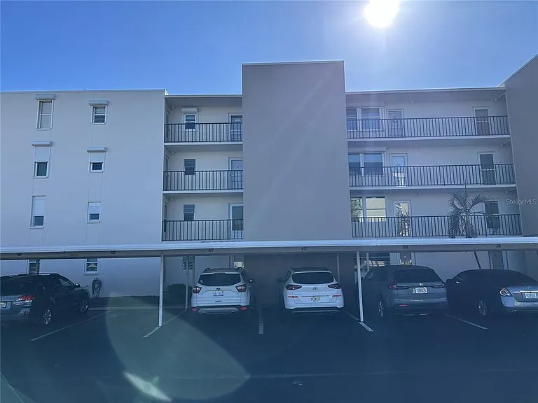 7625 Sun Island Dr S #108 — Photo 43