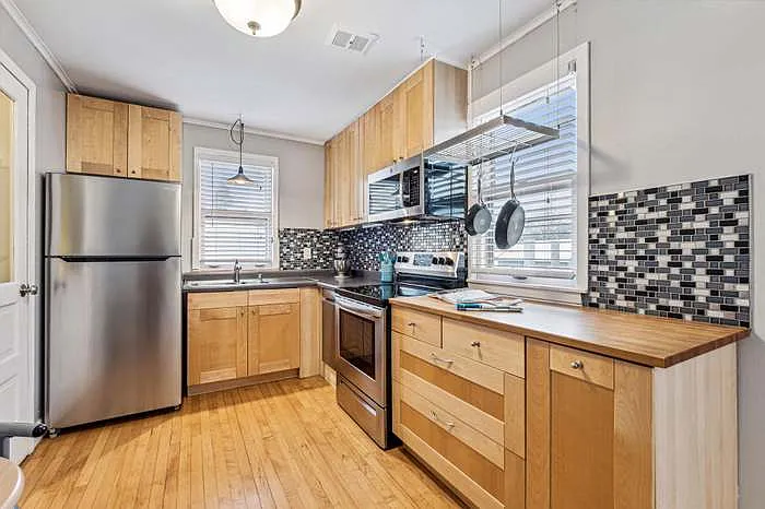 1165 Cook Ave E — Photo 8