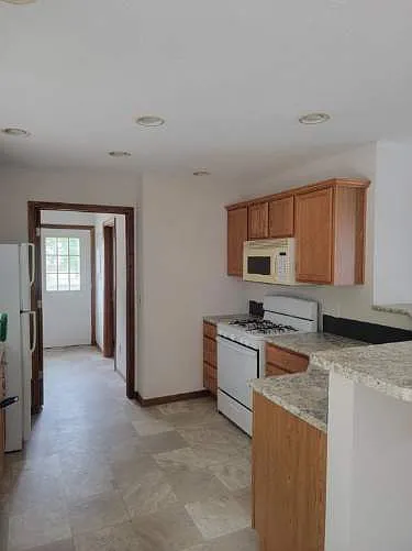 1535 Lane 221 Hamilton Lk — Photo 3