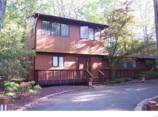 89 Scarborough Cir, Rock Hill, NY