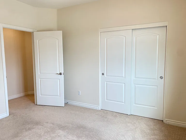 5531 Sultana Ave — Photo 19