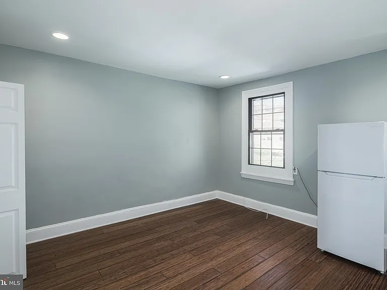 184 E Huntingdon St #3 — Photo 5