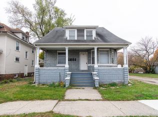 818 E 1st St, Monroe, MI 48161