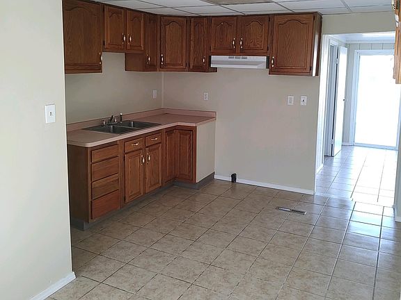 3rd image of 8628 2nd Ave