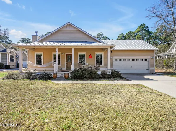 6227 Navigator Way, Southport, NC 28461