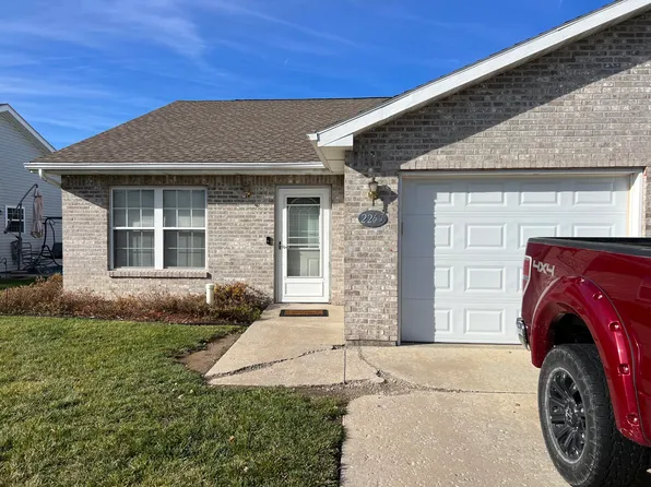 2265 S Cotton Rd, Marshall, MO 65340