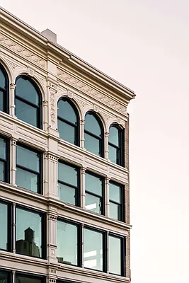 Rented by Bold New York | media 13