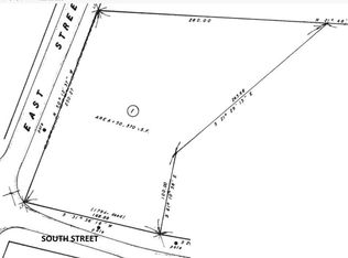 92 South St, Granby, MA 01033