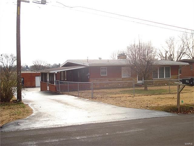 1st image of 39 W Woodland Dr