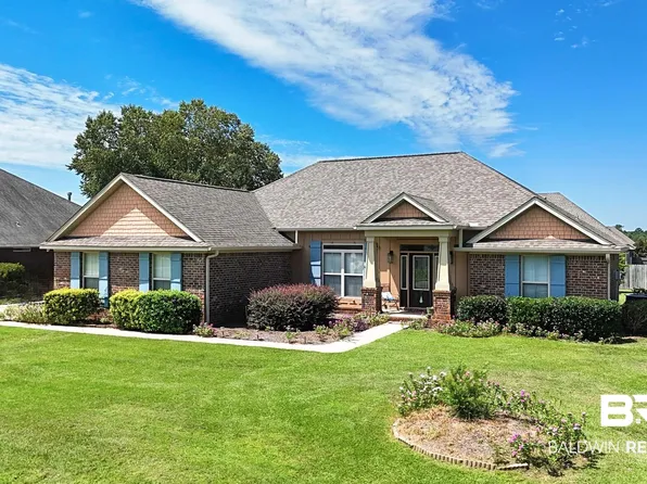 260 Royal Ln, Fairhope, AL 36532