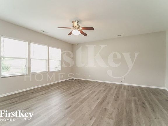 4th image of 11628 Lusterleaf Holly Rd