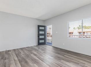 Venture on 36th St, Phoenix, AZ 85018