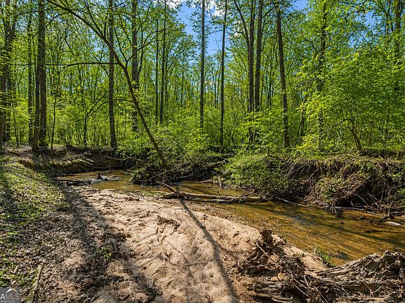 5th image of 2995 Gum Creek Rd