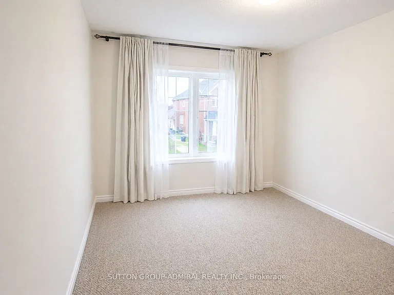 2135 Speare Ct — Photo 31