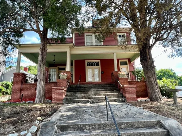 1352 Hardeman Ave, Macon, GA 31201