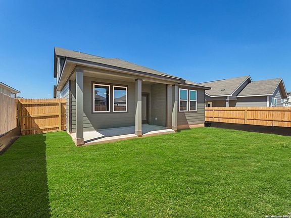 7th image of this home