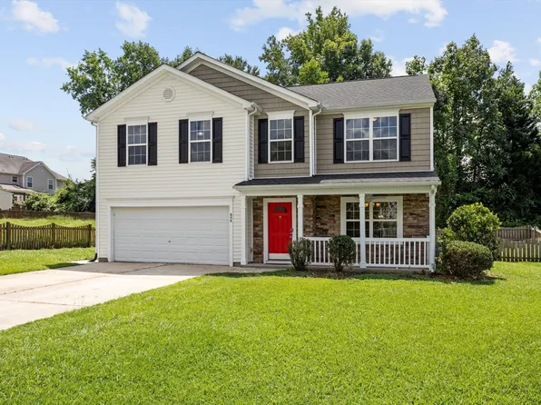 658 Yorkshire Dr, Clayton, NC 27520
